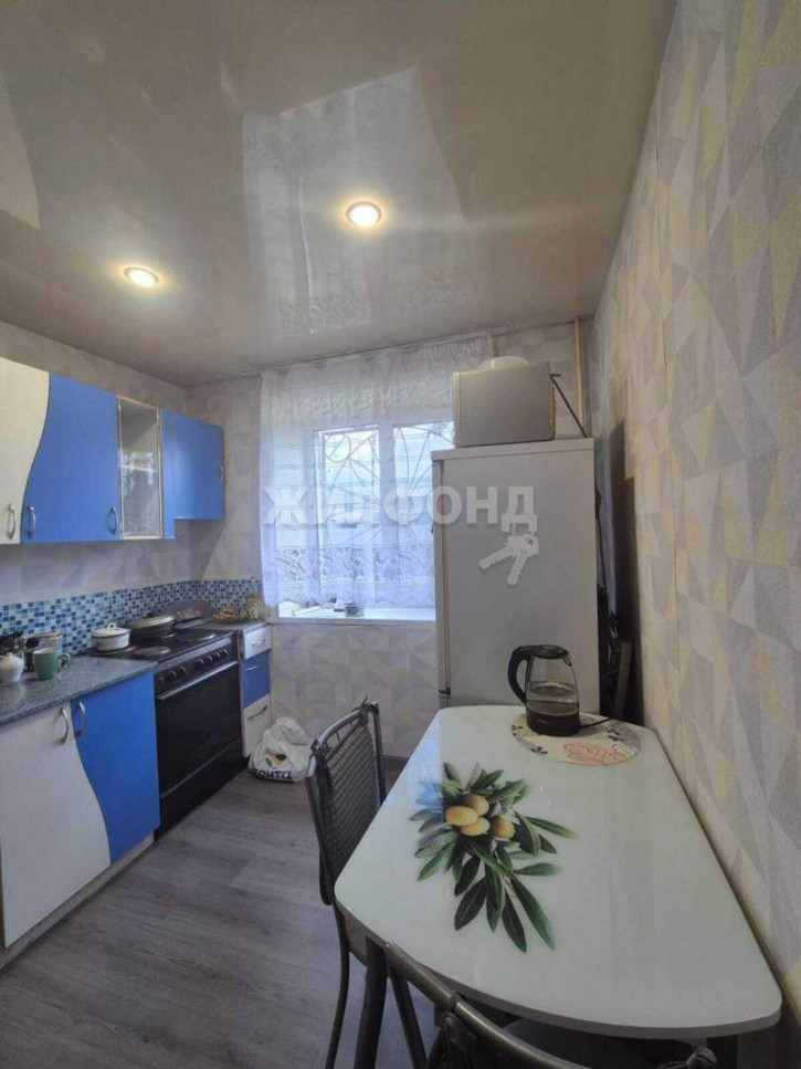 3-комн квартира Клименко улица, д.15