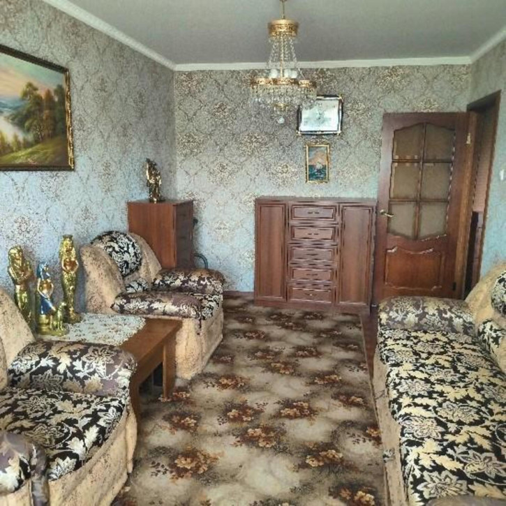 3-комн квартира Гидротехническая, 43