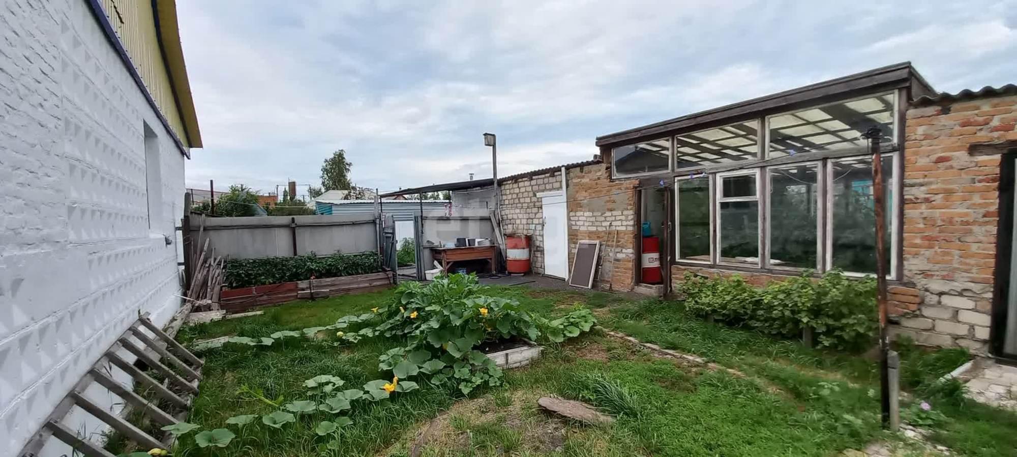 Купить дачу, дом, коттедж за 4 300 000 рублей на Восточный переулок, 3