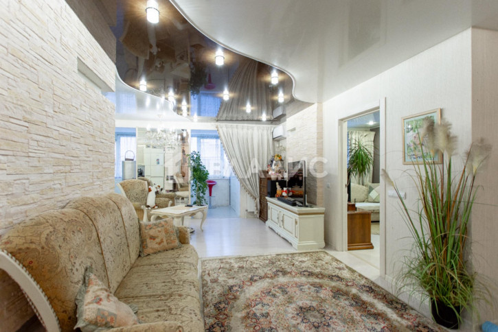 3-комн квартира Песочная улица