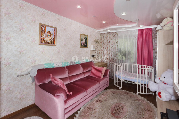 2-комн квартира улица Жуковского