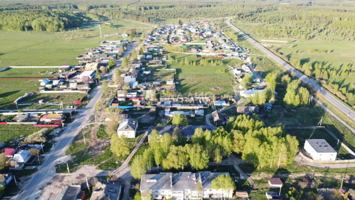 Земельный участок