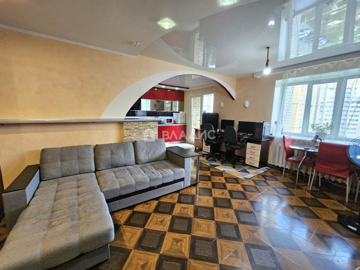 2-комн квартира улица Нижняя Дуброва