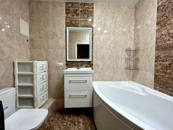 2-комн квартира им. Героя Пешкова улица, д.5