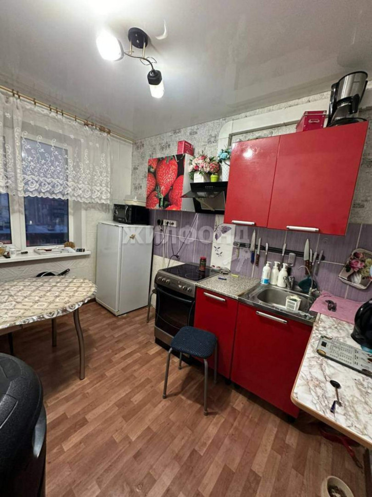 3-комн квартира Школьная улица, д.2