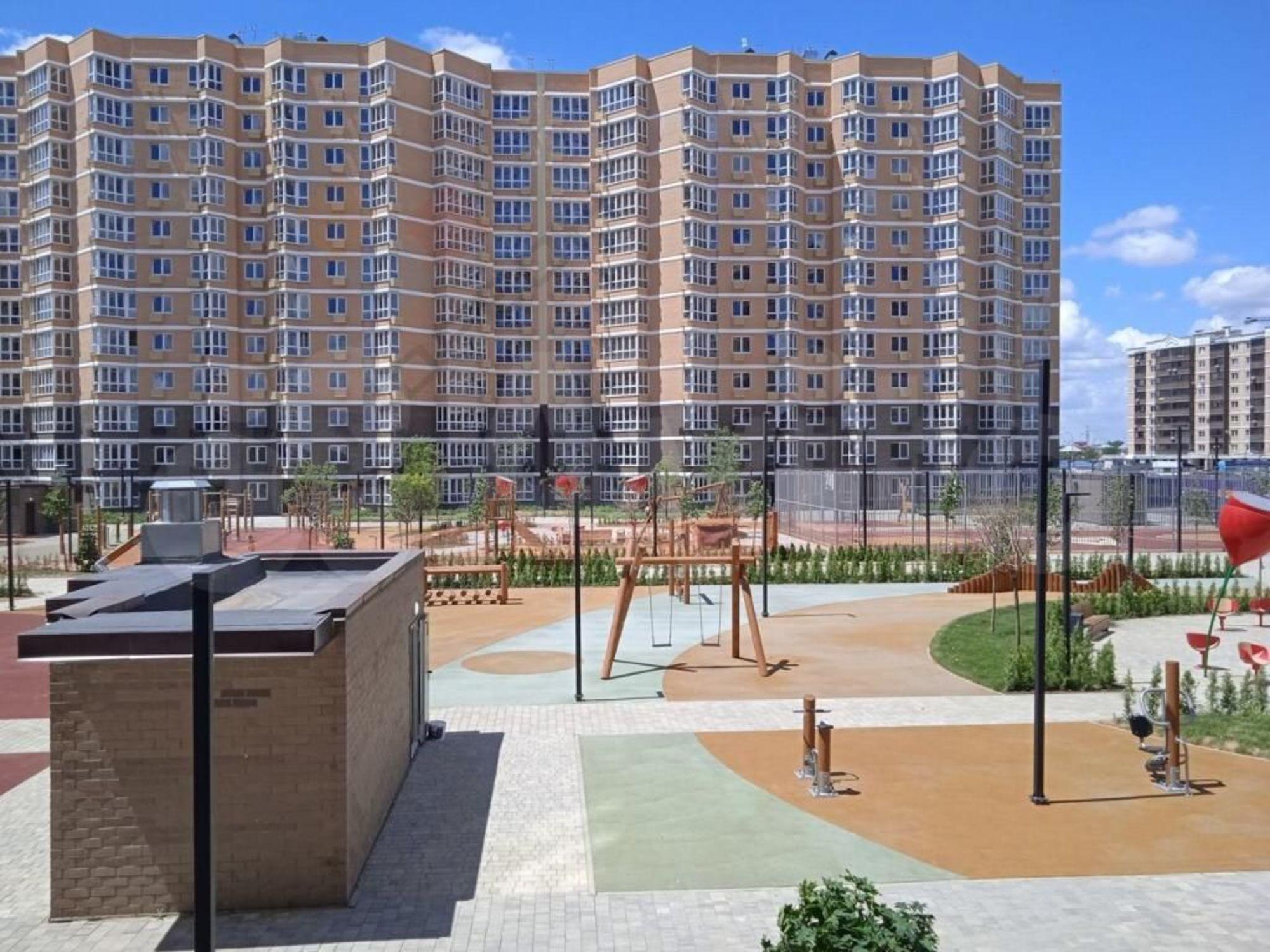 Купить квартиру за 6 500 000 рублей на Ветеранов ул, 85