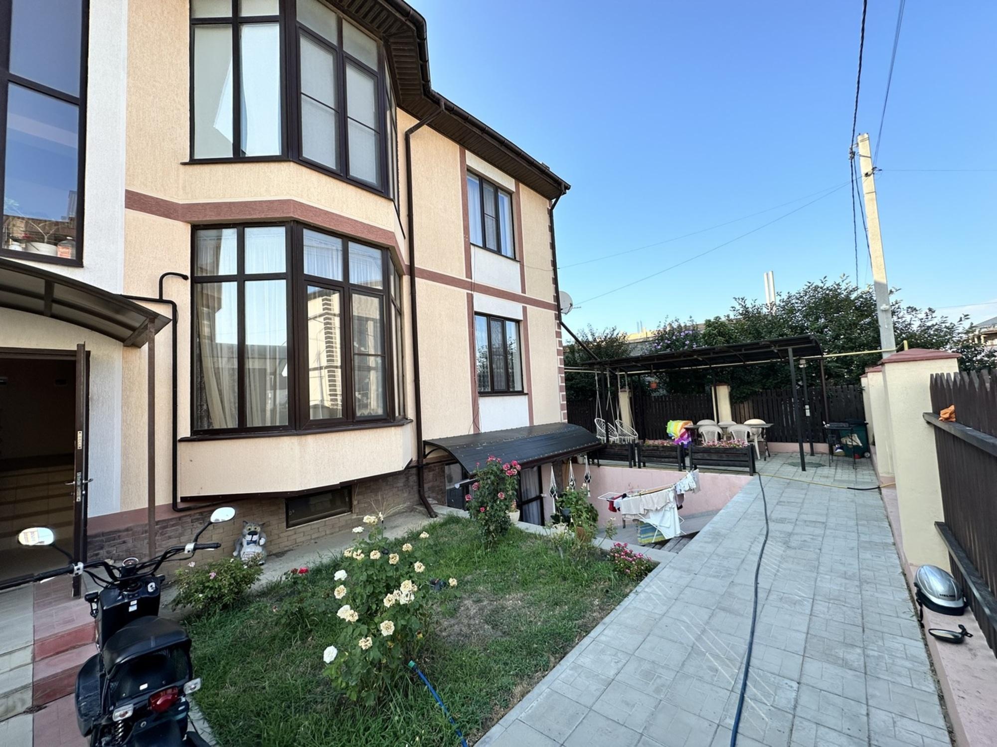 Купить квартиру за 10 500 000 рублей на улица Верхняя дорога, 73А