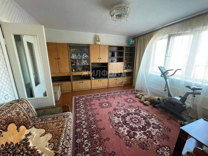 3-комн квартира Первомайская улица, д.8