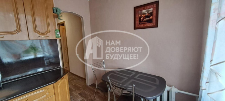 3-комн квартира улица Сивкова, 4