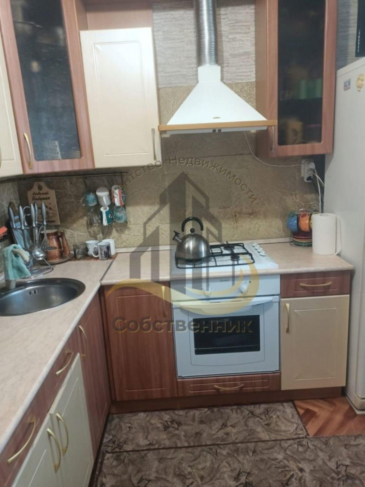 2-комн квартира 9 Января ул, 280