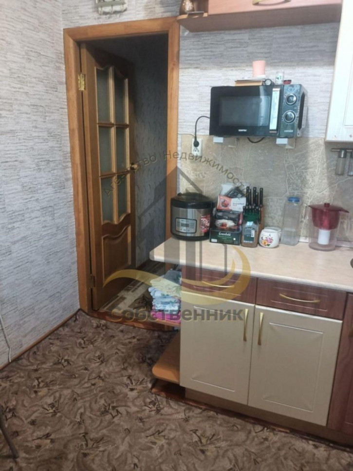 2-комн квартира 9 Января ул, 280