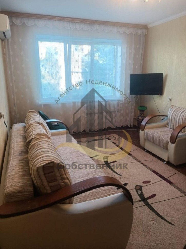 2-комн квартира 9 Января ул, 280