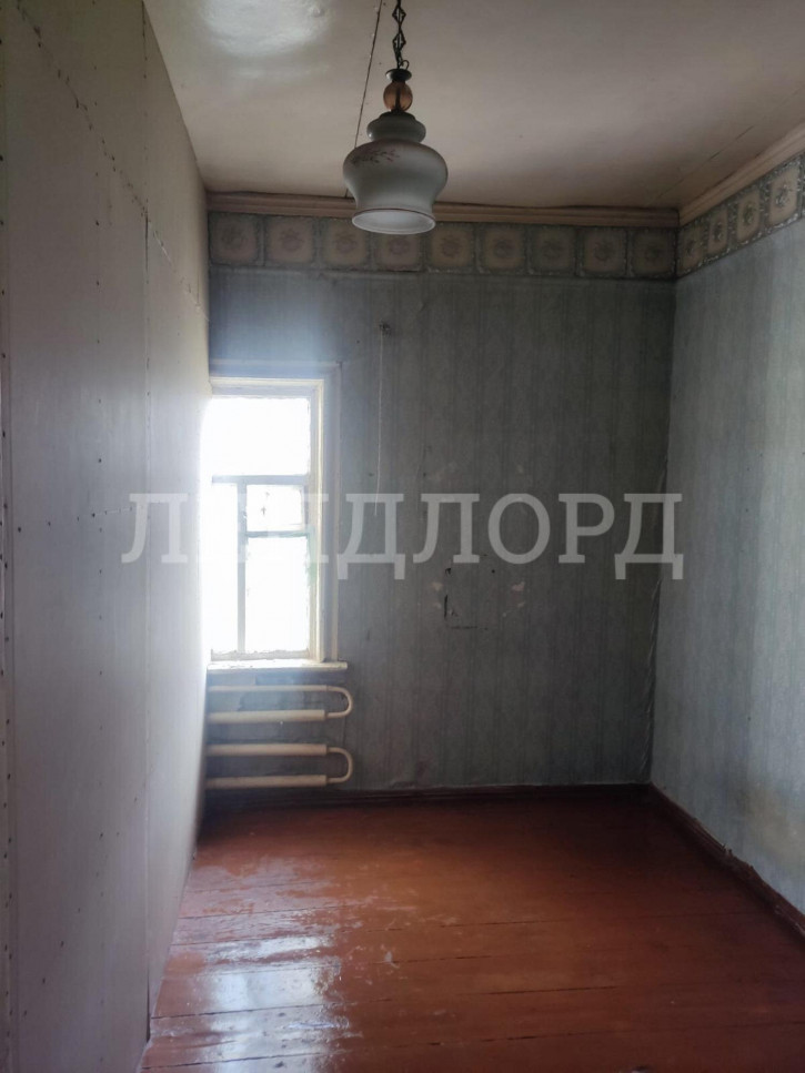 Комната Кавказская, 58