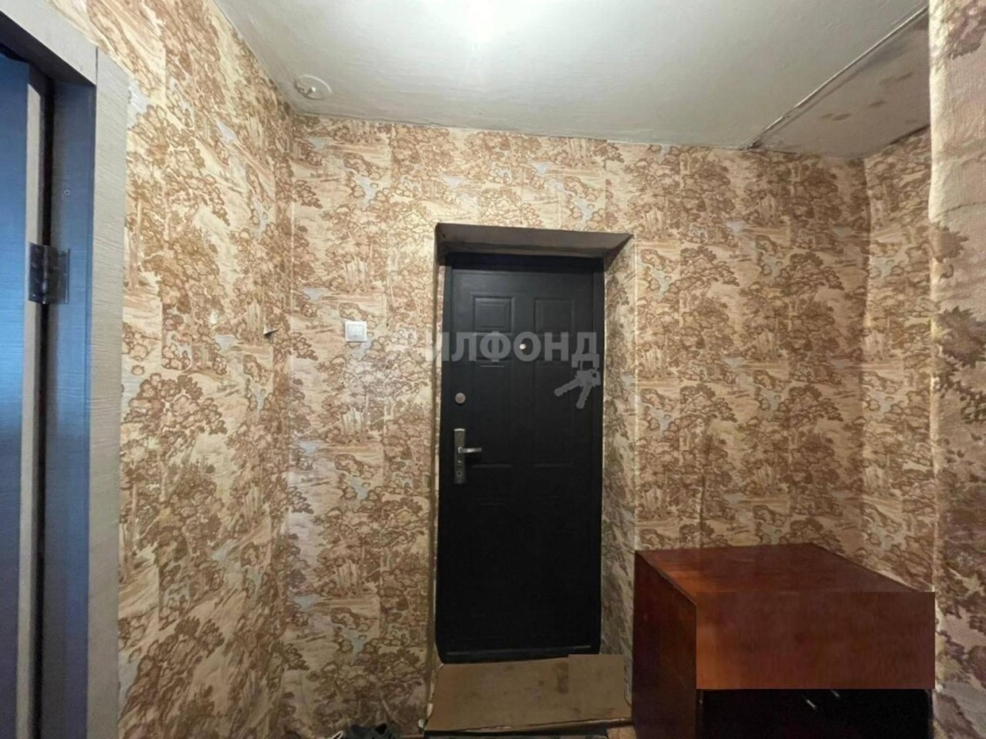 Купить квартиру за 2 700 000 рублей на Покрышкина, 33
