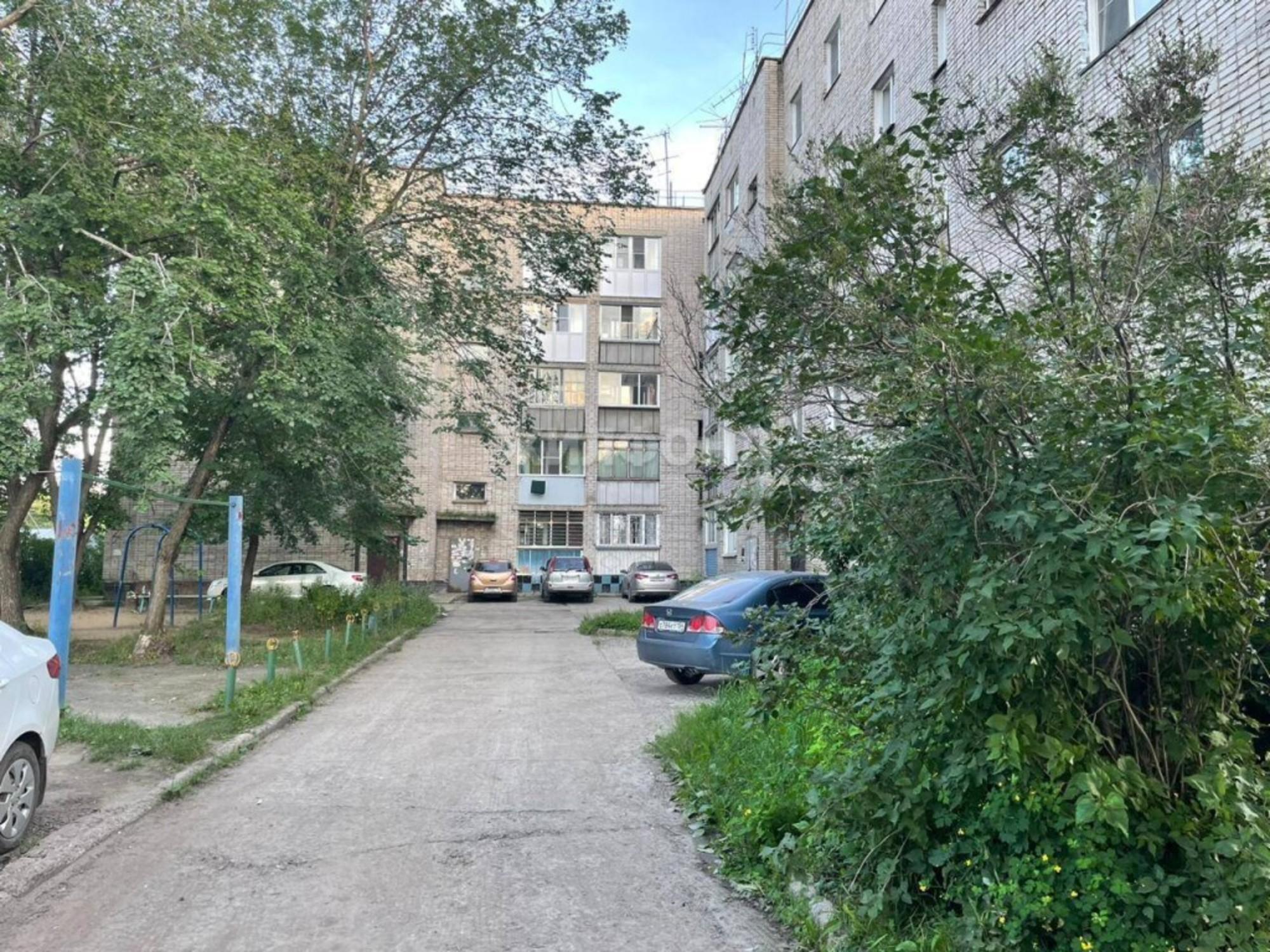 Купить квартиру за 2 700 000 рублей на Покрышкина, 33