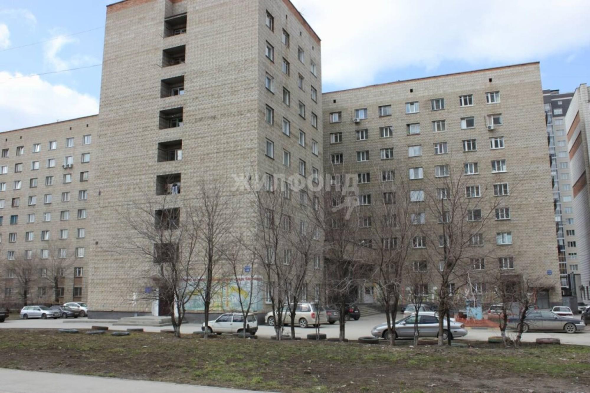 Купить квартиру за 2 600 000 рублей на Сибиряков-Гвардейцев, 44/5