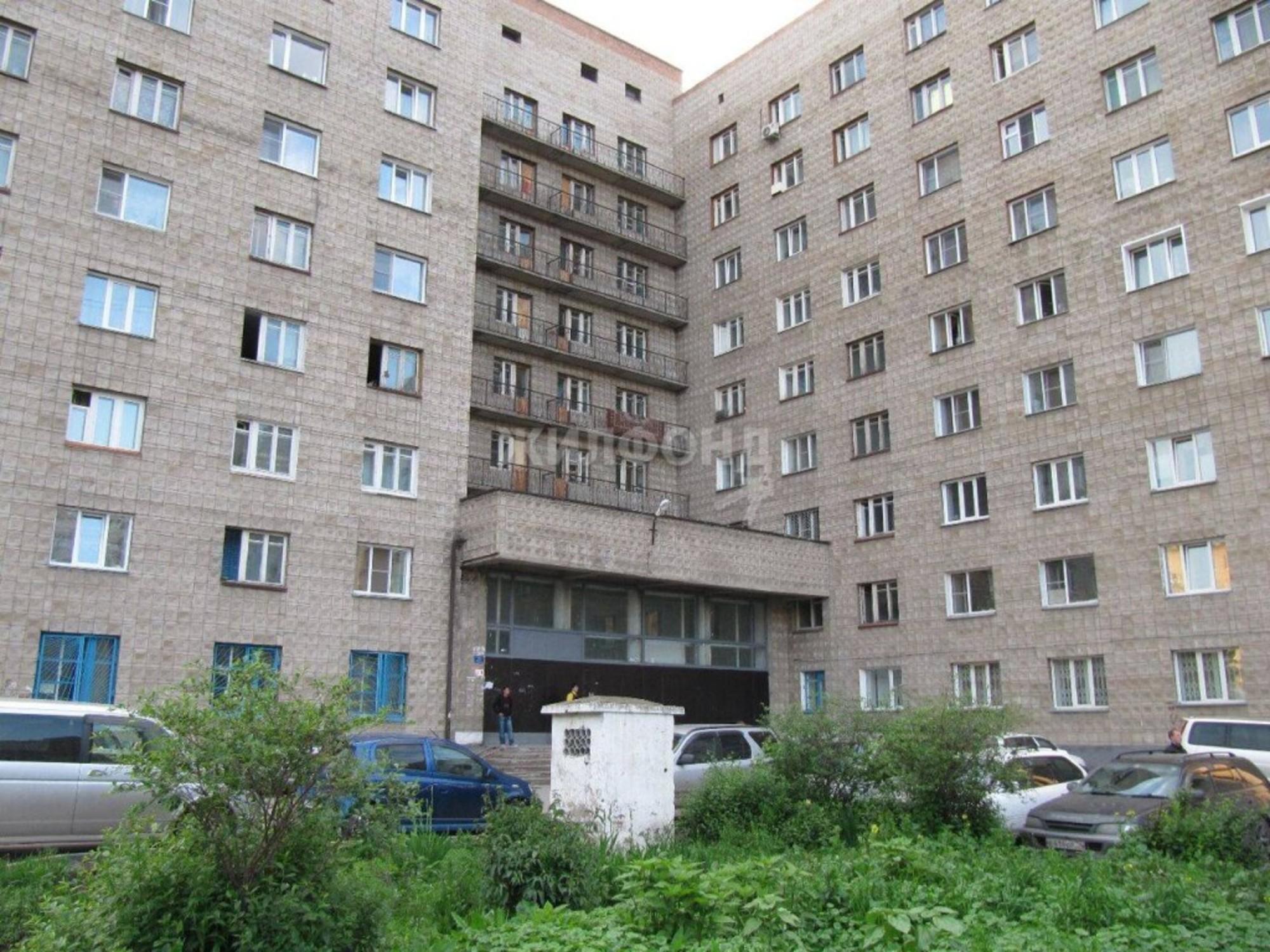 Купить квартиру за 2 600 000 рублей на Сибиряков-Гвардейцев, 44/5