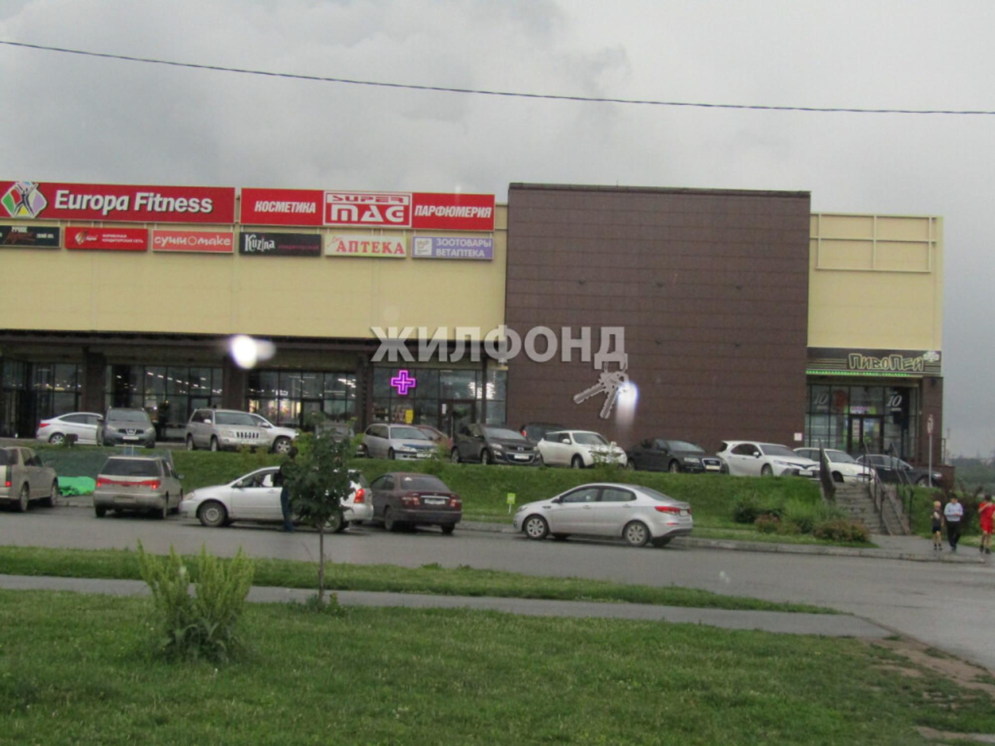 Купить квартиру за 5 300 000 рублей на Татьяны Снежиной, 41