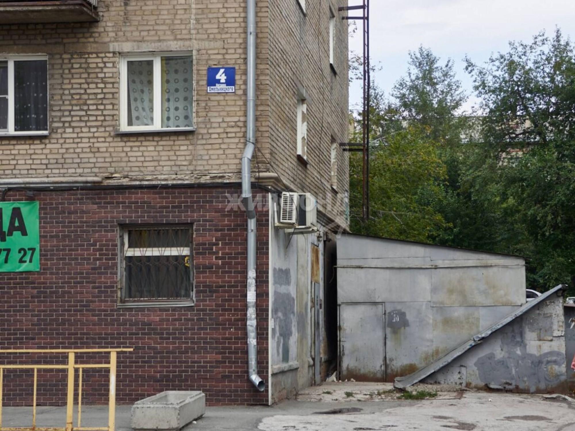 Купить квартиру за 5 300 000 рублей на Богдана Хмельницкого, 4