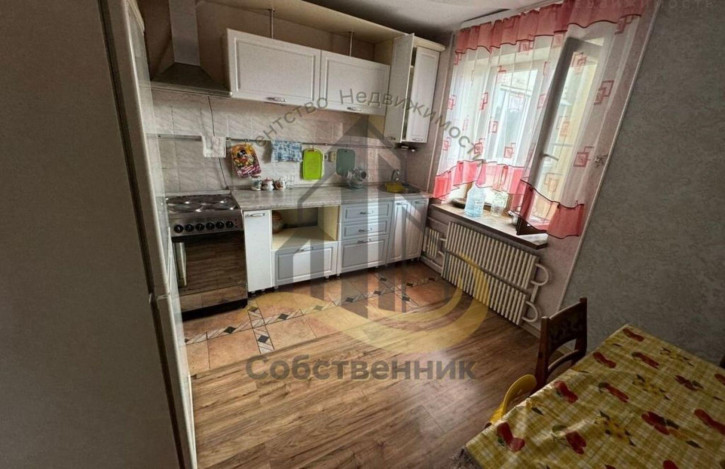 2-комн квартира Космос мкр, 4