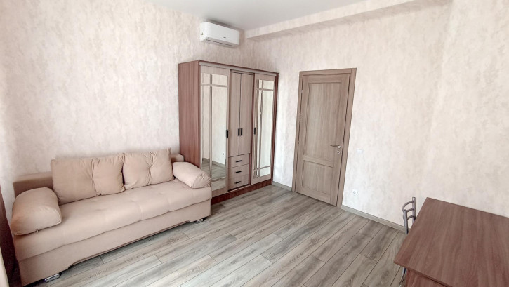 4-комн квартира Кольцовская ул., 52