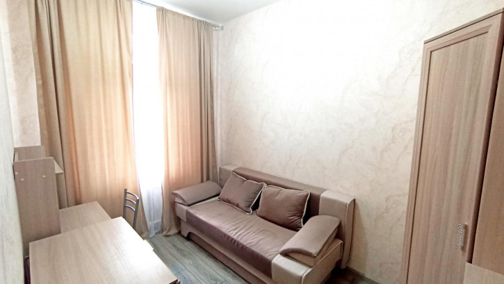 4-комн квартира Кольцовская ул., 52