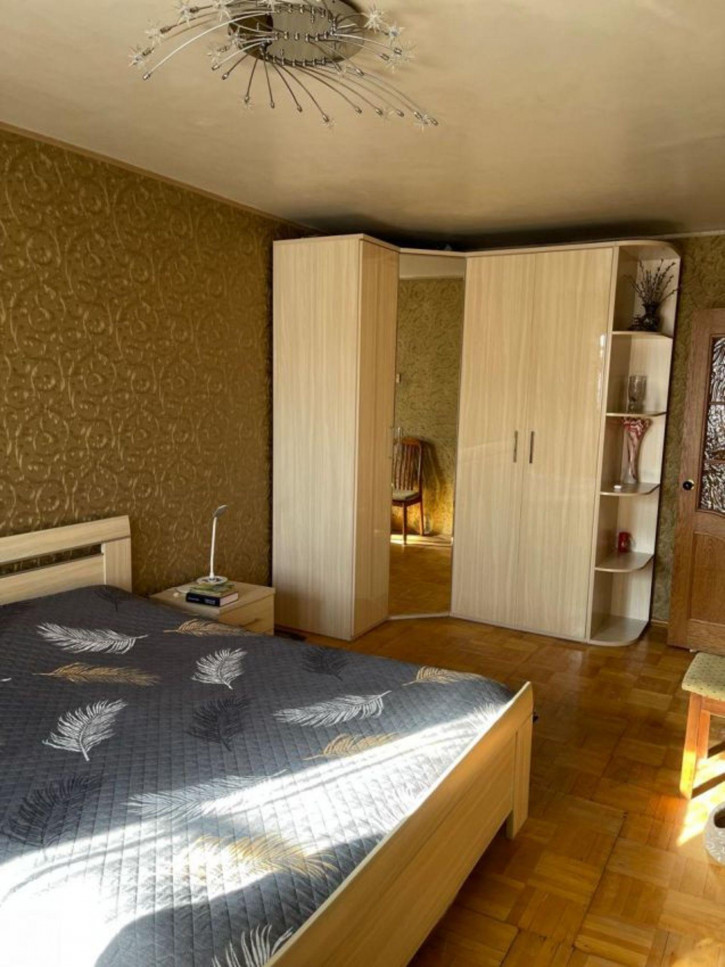 3-комн квартира Радионова улица, 14 3-комн квартира Радионова улица, 14
