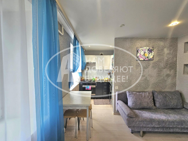 3-комн квартира улица Мира, 20