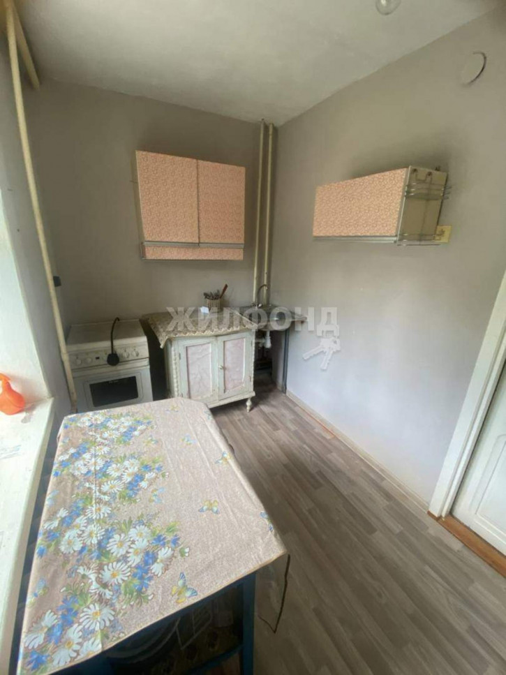 1-комн квартира 11 микрорайон, д.48 1-комн квартира 11 микрорайон, д.48