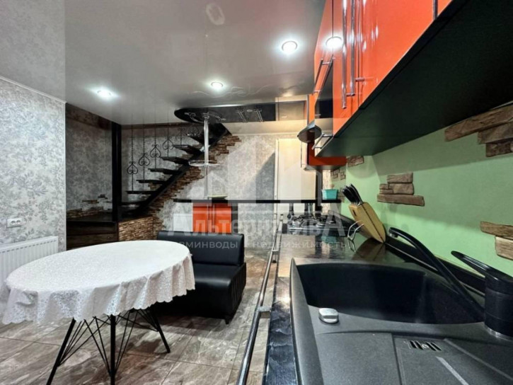 Коттедж/дом Павших героев ул.