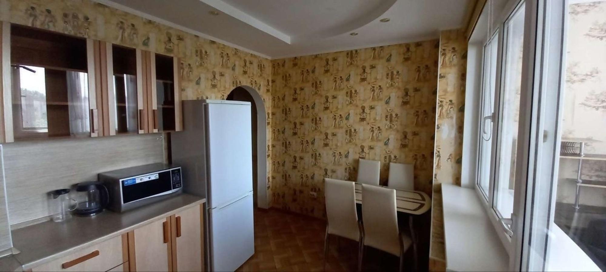 Сдать квартиру за 24 000 рублей на Ерошевского улица, 20