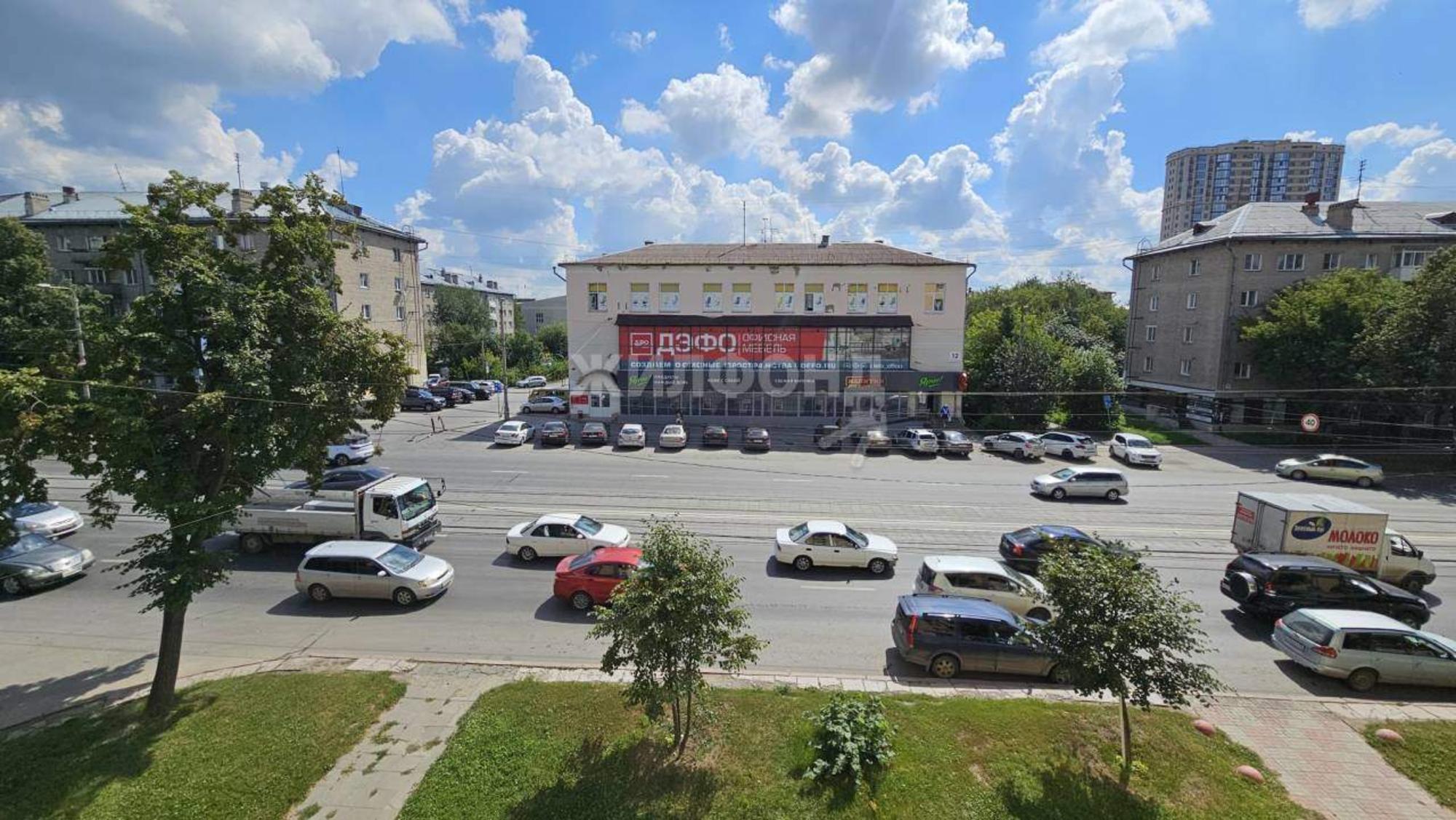 Купить комнату за 1 810 000 рублей на Богдана Хмельницкого улица, д.11
