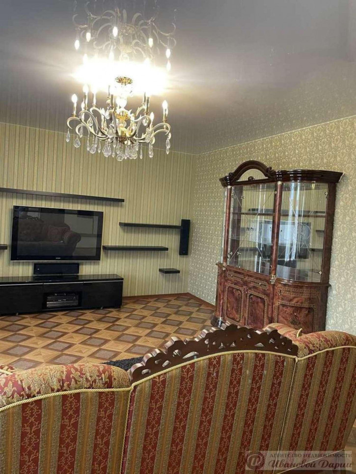3-комн квартира Садовая улица, 82