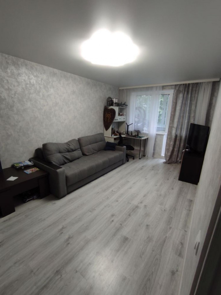 3-комн квартира Циолковского пр-кт, 49А 3-комн квартира Циолковского пр-кт, 49А