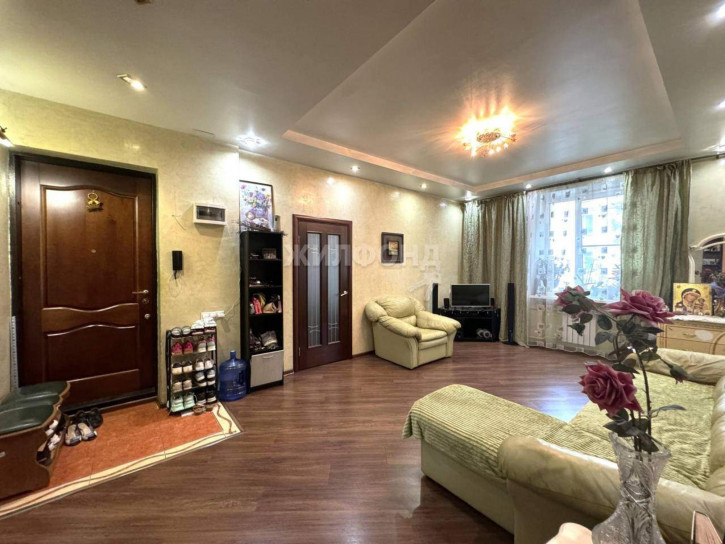 4-комн квартира Куйбышева улица, д.18
