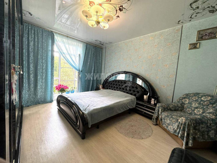 4-комн квартира Куйбышева улица, д.18