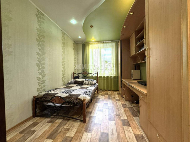 4-комн квартира Куйбышева улица, д.18