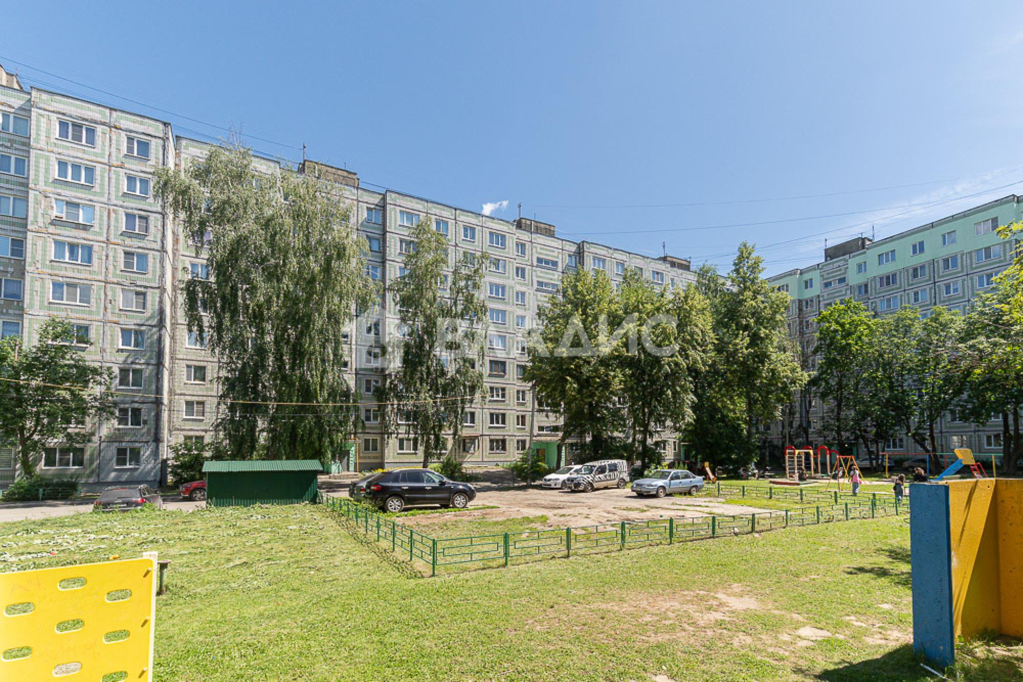 Купить квартиру за 4 994 000 рублей на улица Безыменского