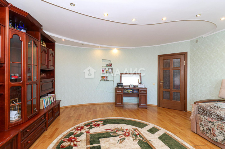 3-комн квартира проспект Ленина