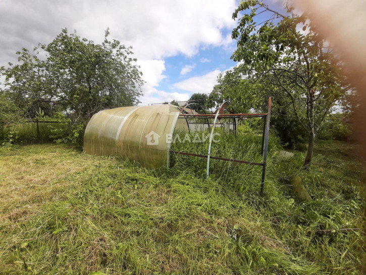 Земельный участок