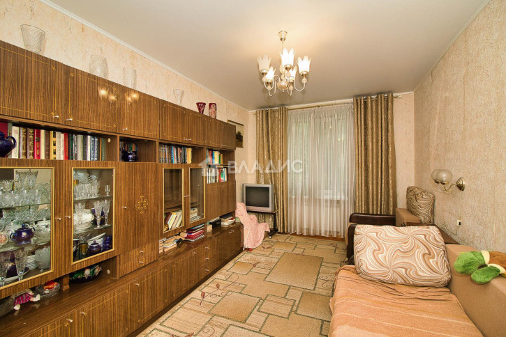 2-комн квартира Краснознамённая улица