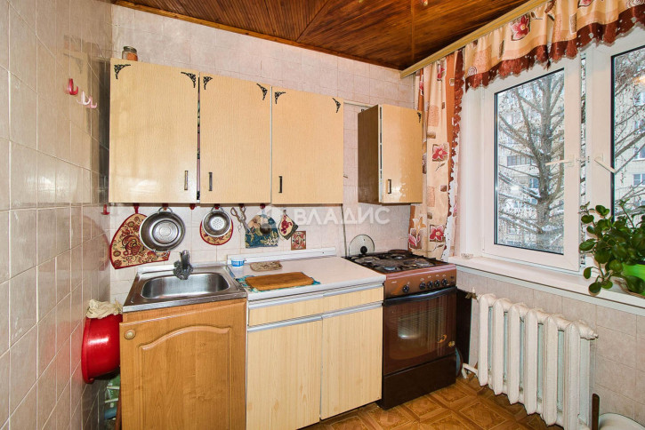 3-комн квартира улица Балакирева