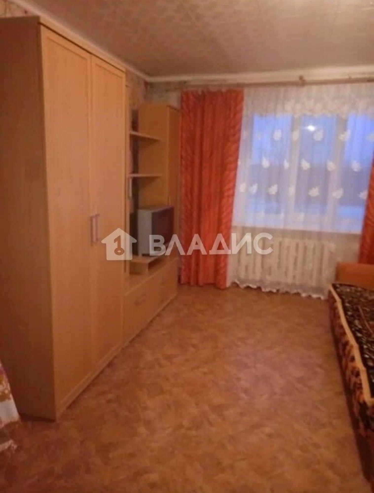 Сдать комнату за 7 000 рублей на Лакина ул, 10