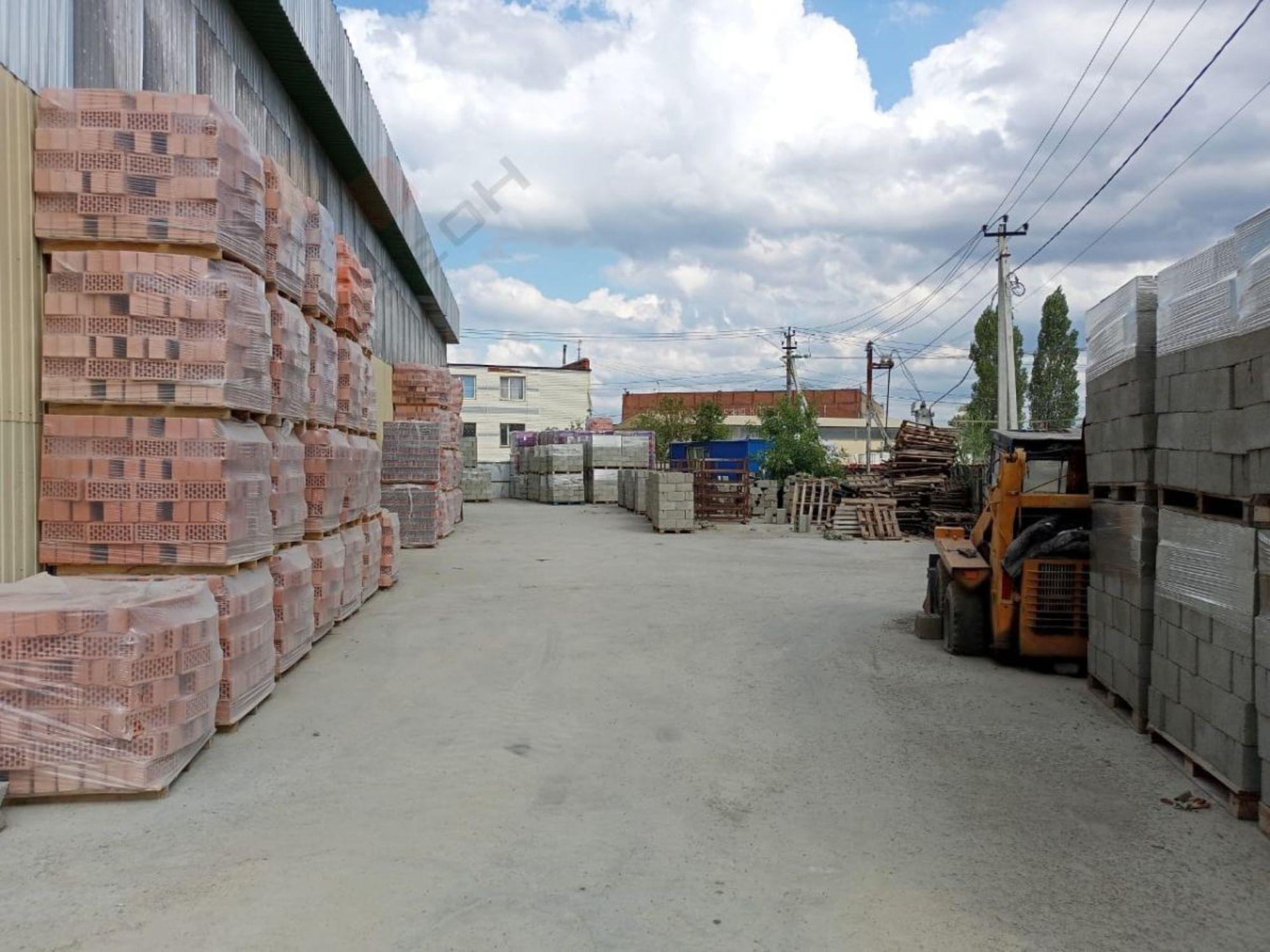Купить производственную площадь за 30 000 000 рублей на Седина ул, 62/2