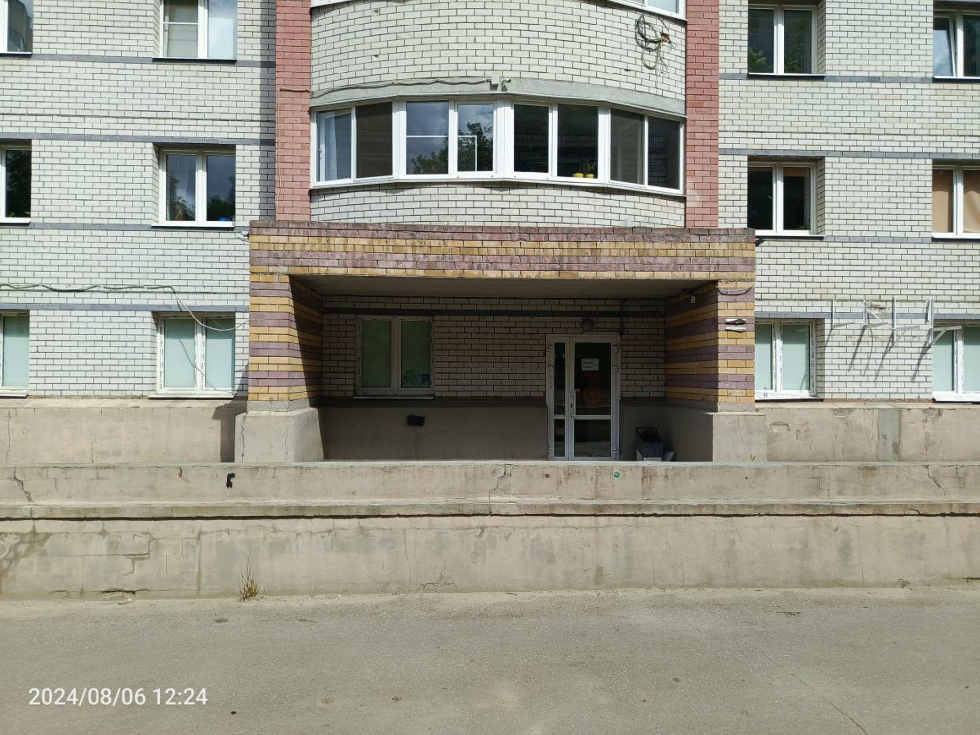 Сдать торговое помещение за 300 000 рублей на Белоконской ул, 14б
