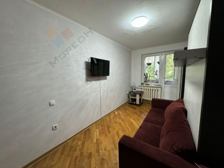 4-комн квартира Дзержинского ул, 155/1