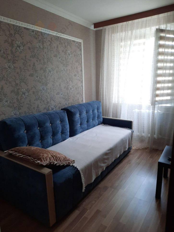 3-комн квартира Ленина ул, 32