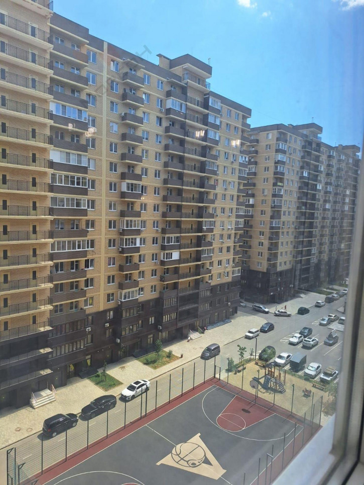 1-комн квартира им. Героя Ростовского ул, 8