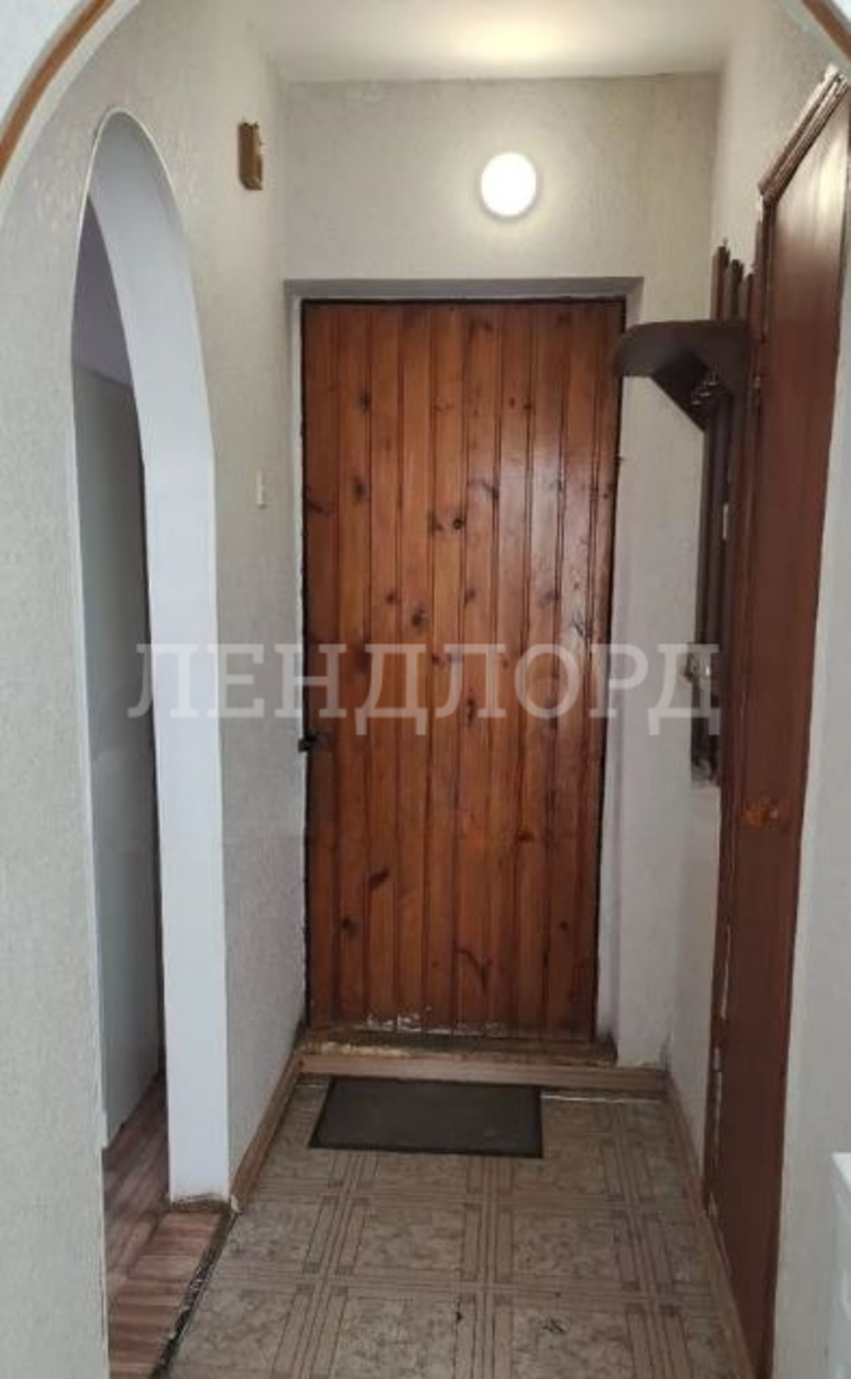 Купить квартиру за 2 730 000 рублей на Вятская улица, 77/3