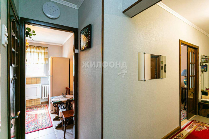 2-комн квартира Есенина улица, д.14 2-комн квартира Есенина улица, д.14